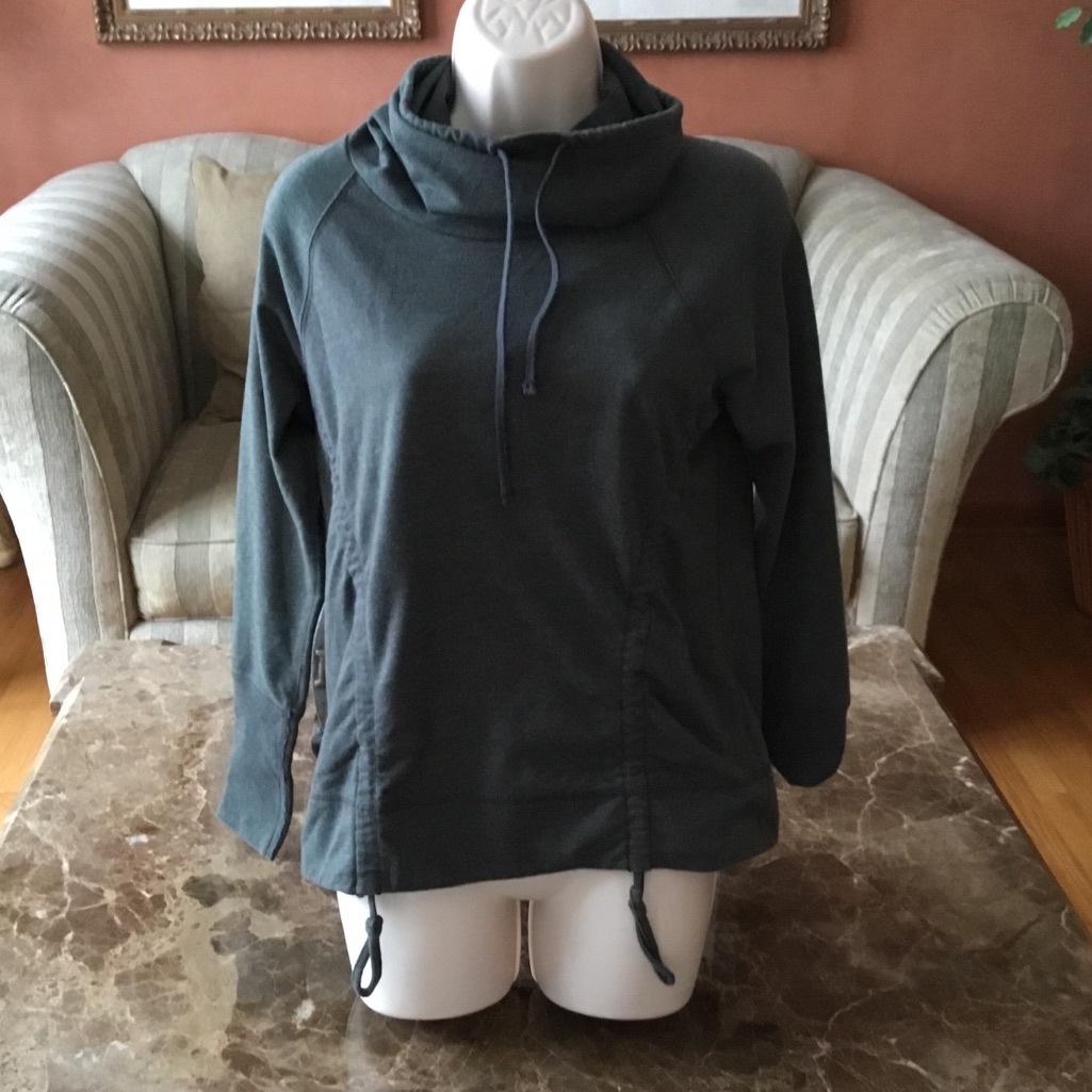 Lucy Performance Top